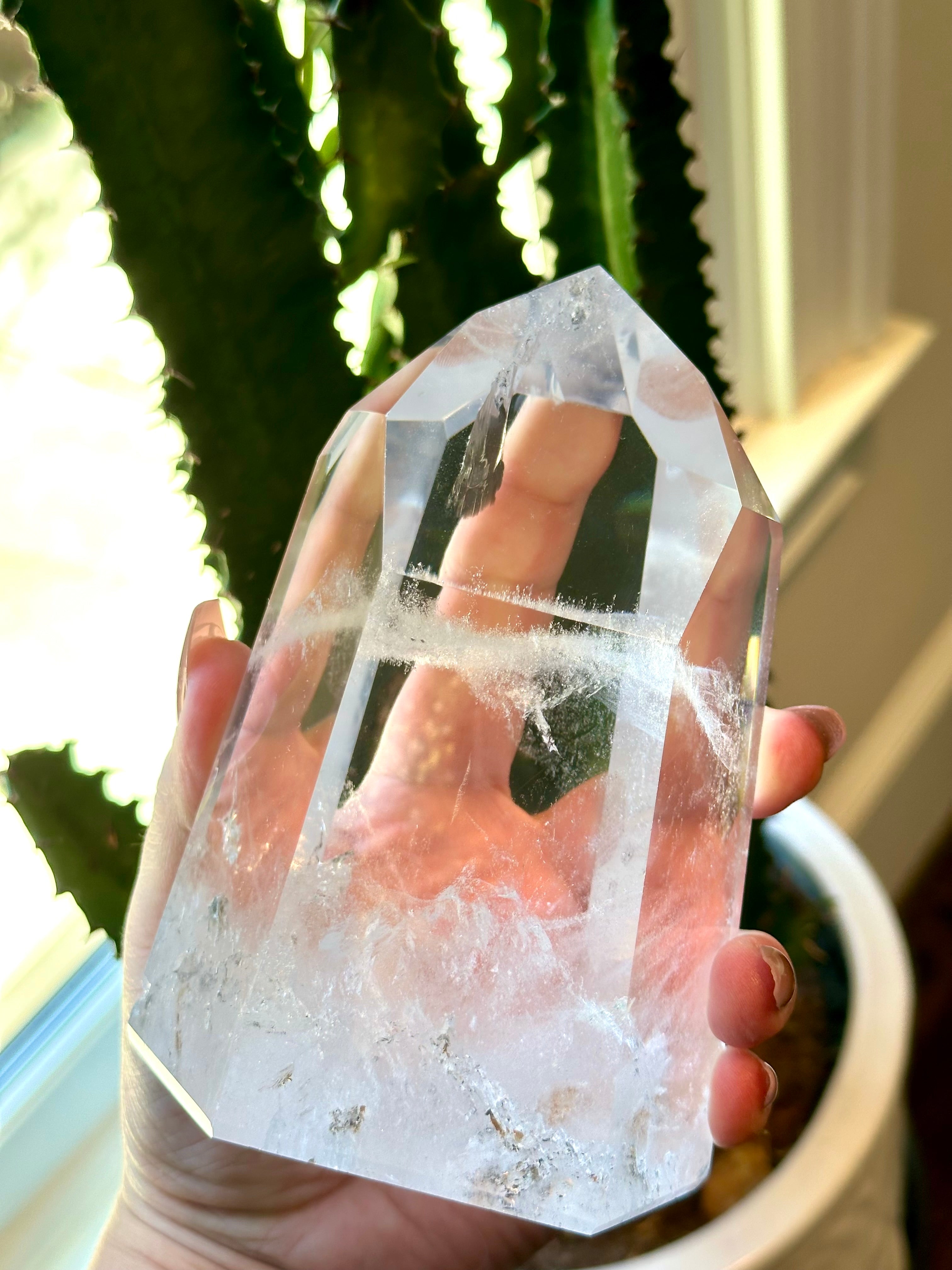 Stunning Extra XL Quartz Tower from Brazil. 2lb9oz.