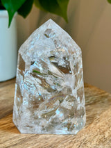 Large Grade A Quartz Tower with natural striking layers. 1lb3oz.