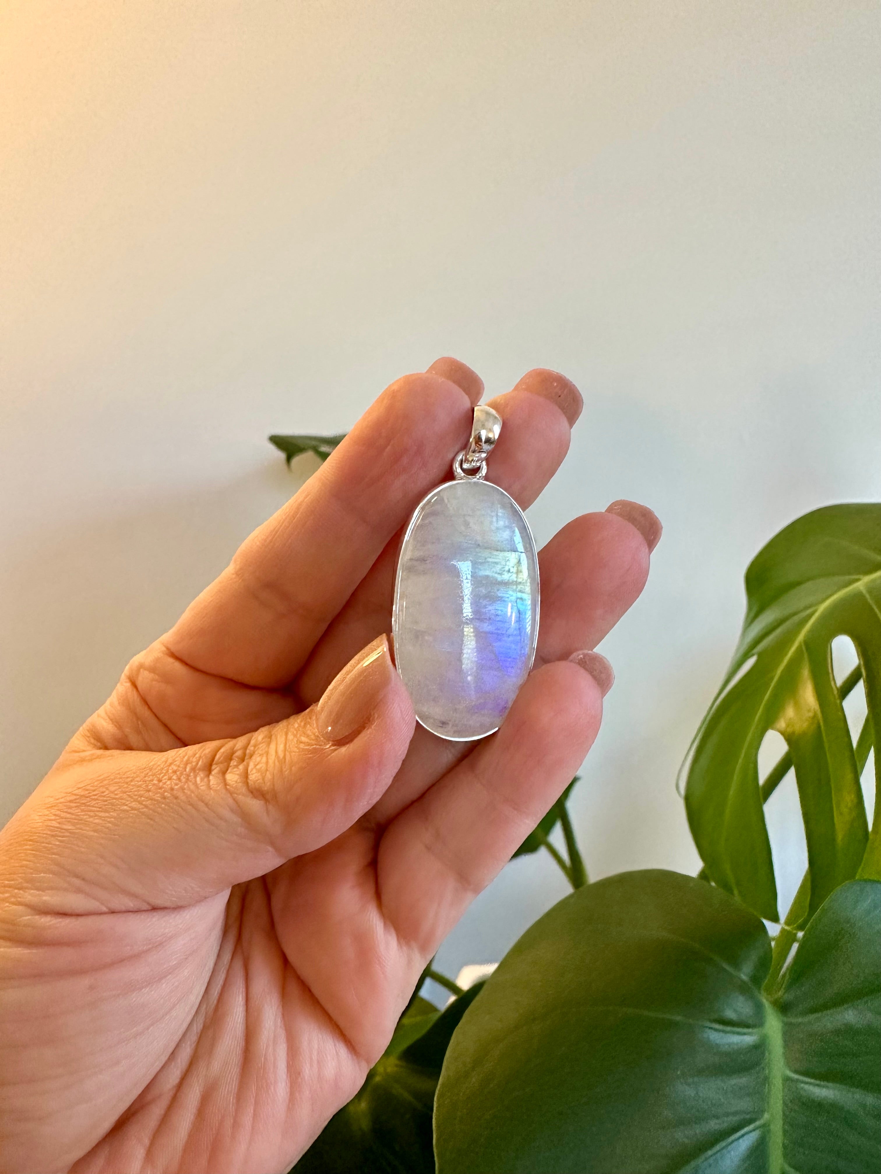 Oblong Moonstone Silver Pendant.