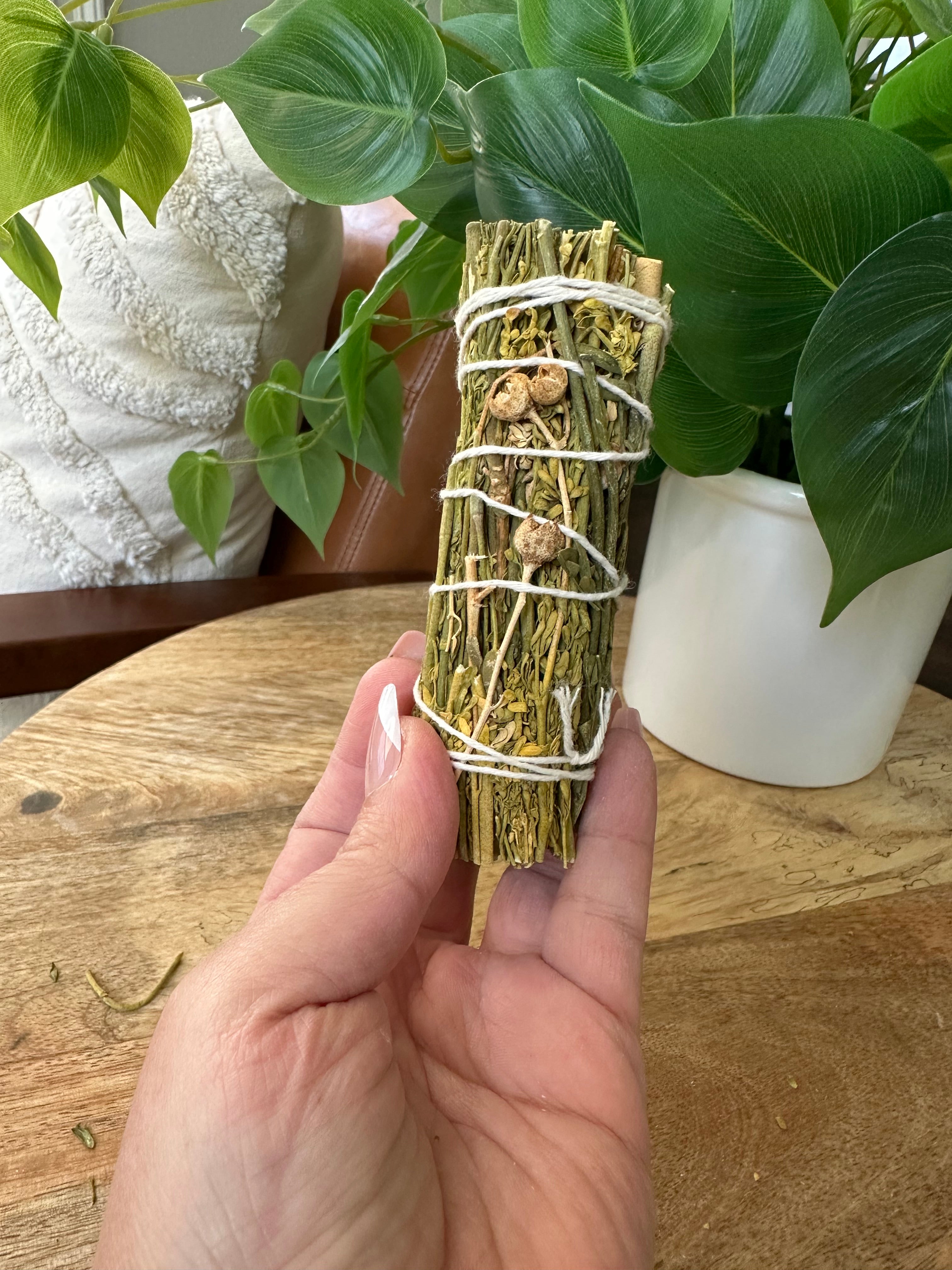 Ruda Rue Sage Smudge Stick. Organic smudge stick for good fortune. 4.5" sage stick.