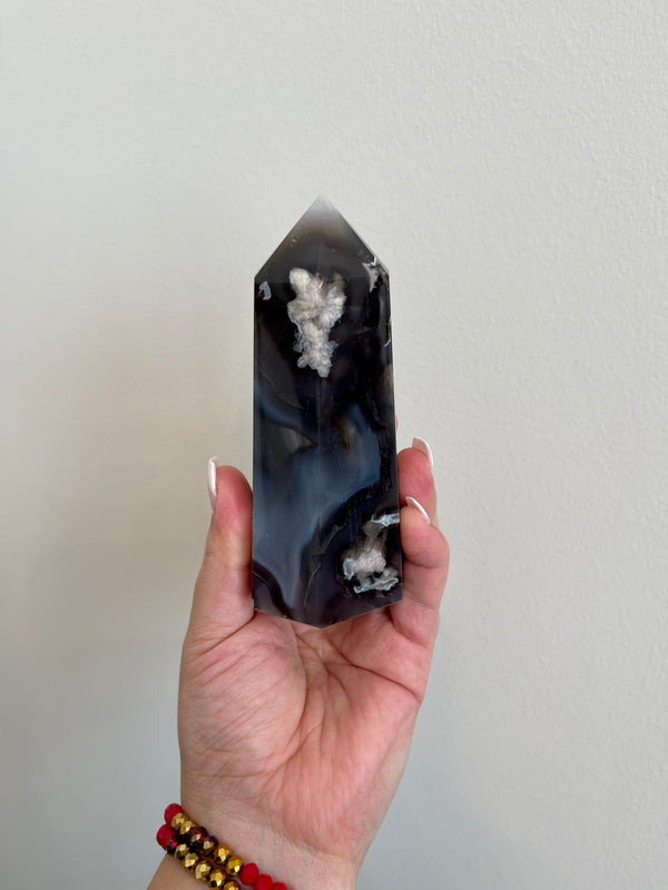 Black Flower Agate tower from Madagascar. Goregous large Flower Agate Tower.