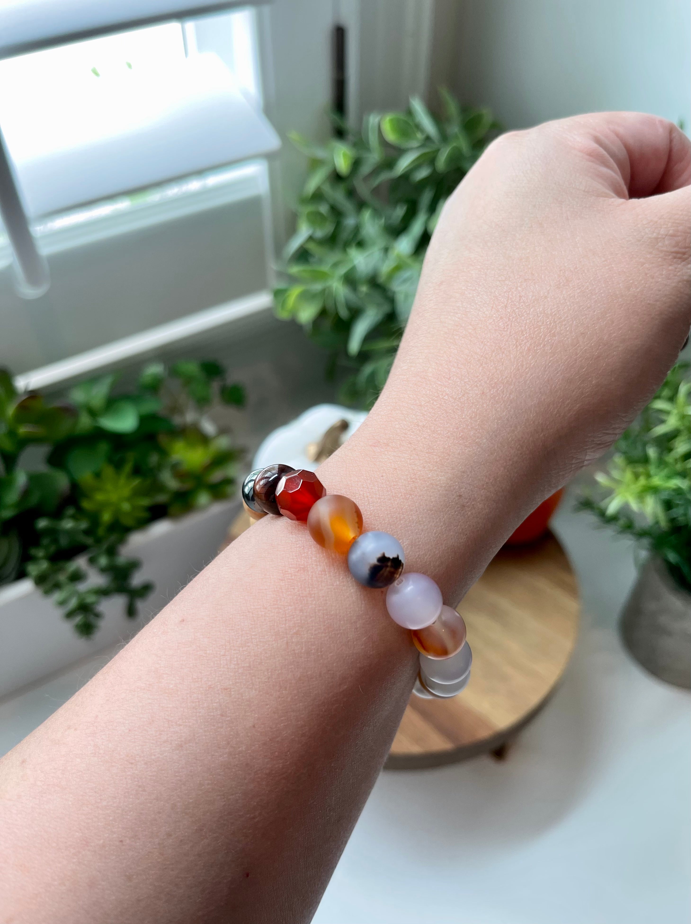 Handmade Montana Agate, Carnelian and Red Tiger's Eye bracelet. 10mm Natural crystal beads.