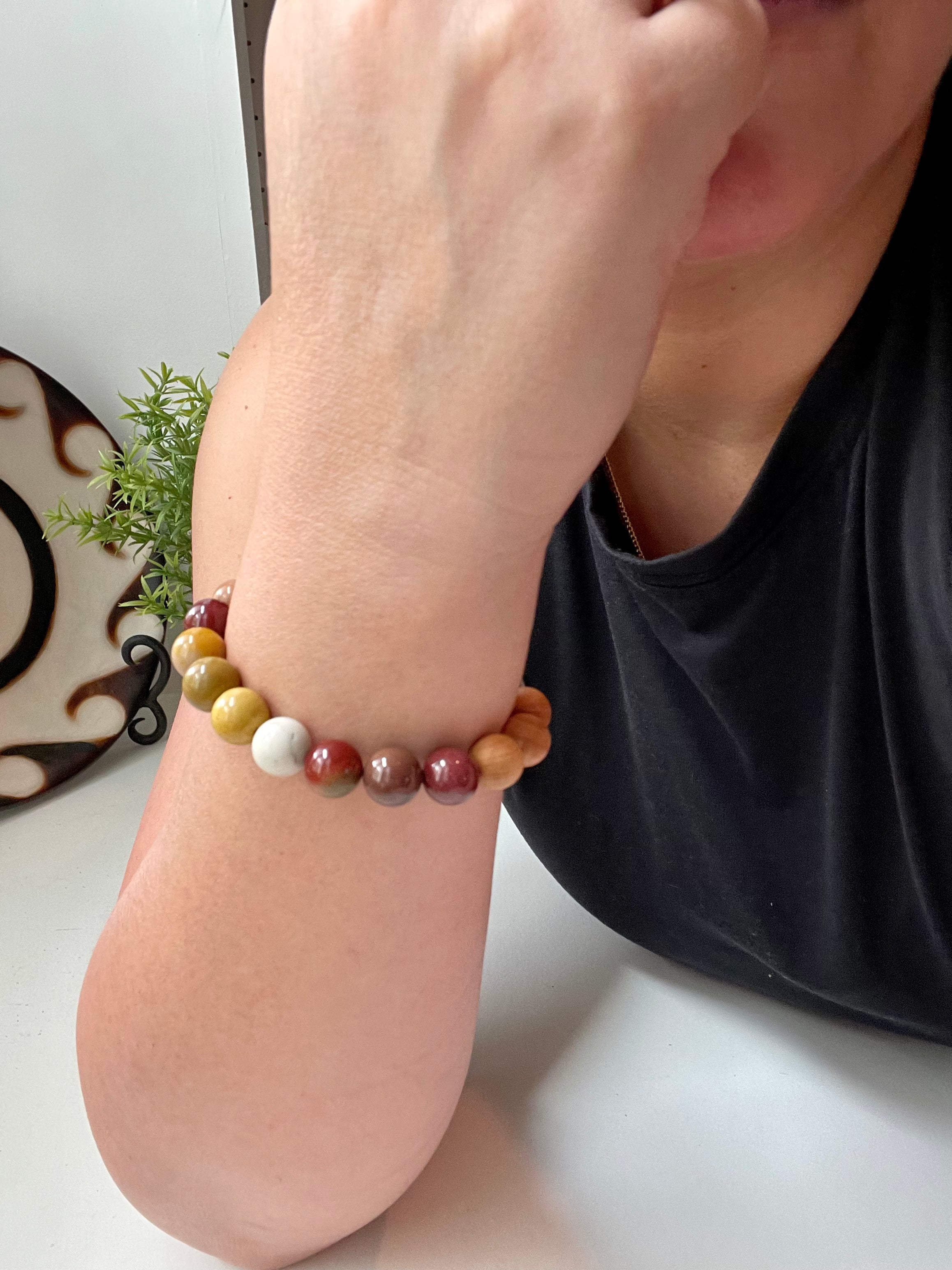 Handmade Mookaite bracelet. 10mm Natural crystal beads