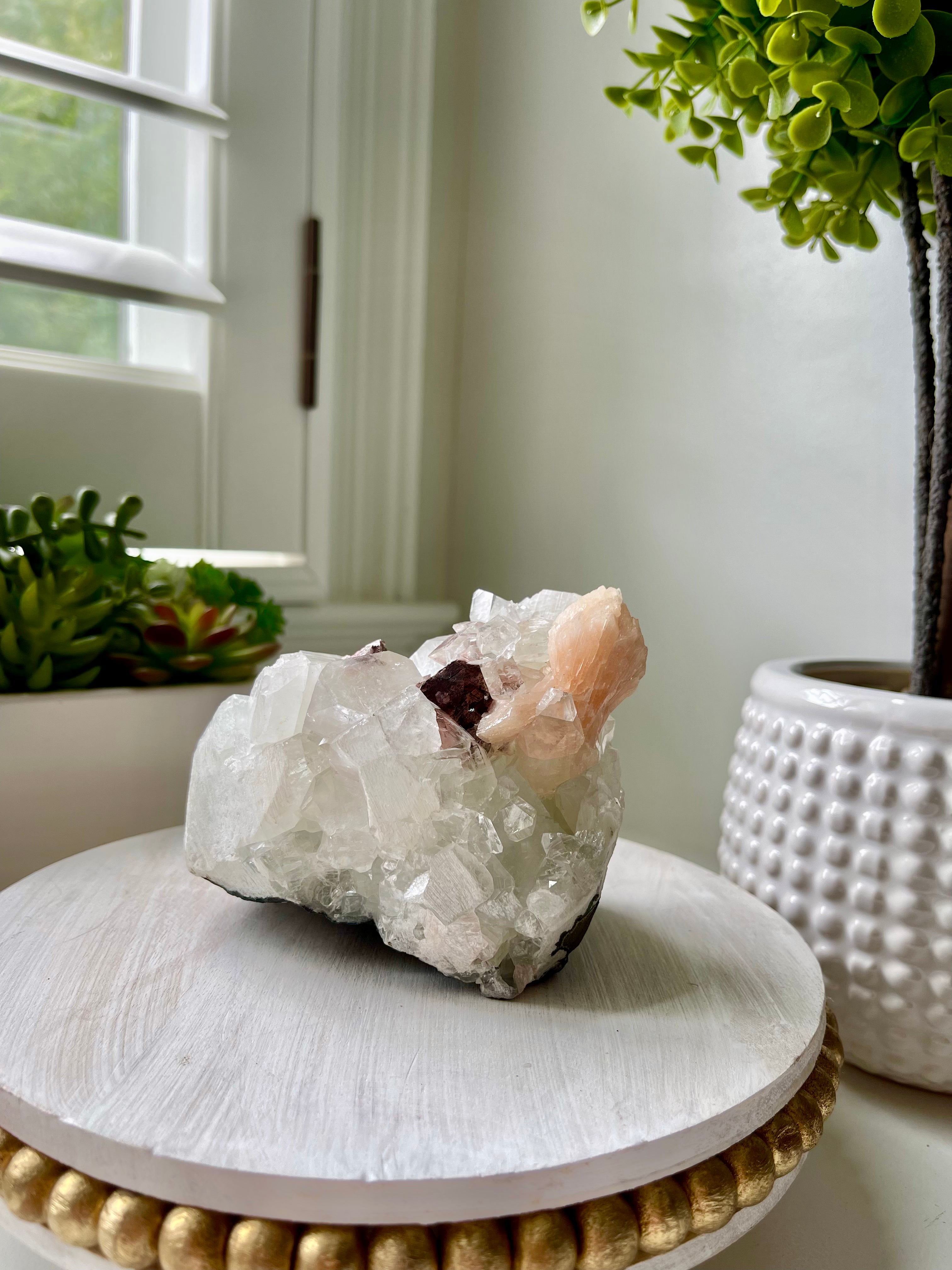 Apophyllite cluster from India. High grade Apophyllite with Stillbite and rare Heulandite 560gr.