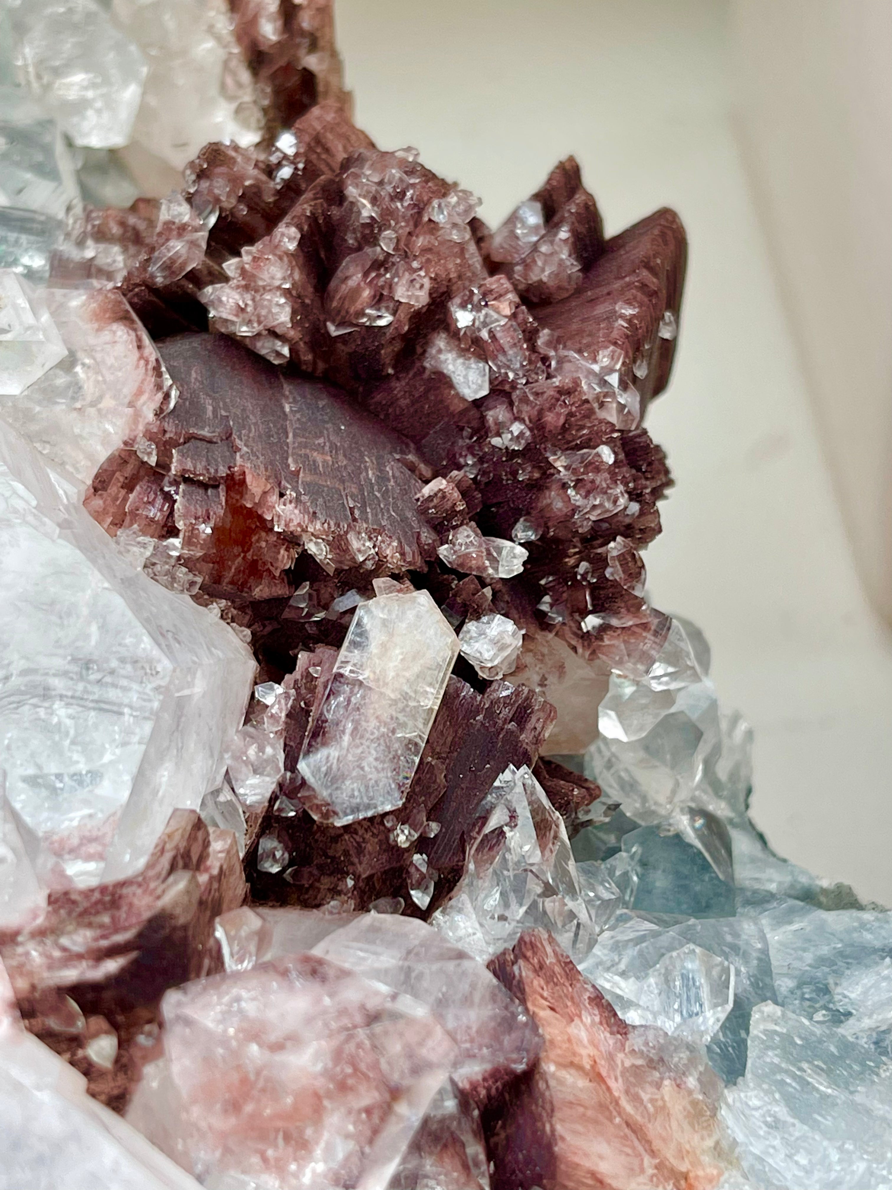 Rare Apophyllite with Heulandite cluster. High grade collector-grade cluster from India 423gr.