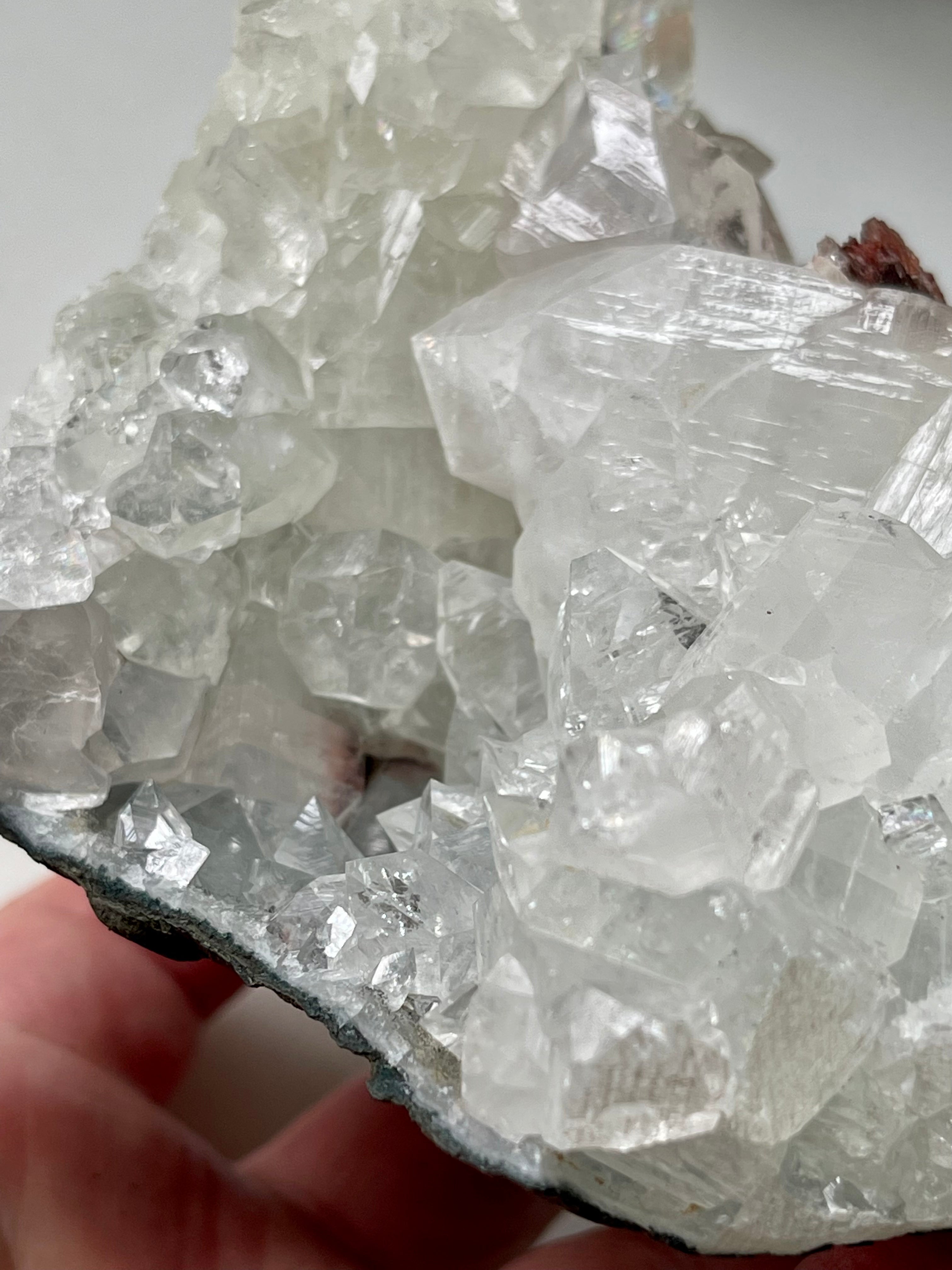 Apophyllite cluster from India. High grade Apophyllite with Stillbite and rare Heulandite 560gr.