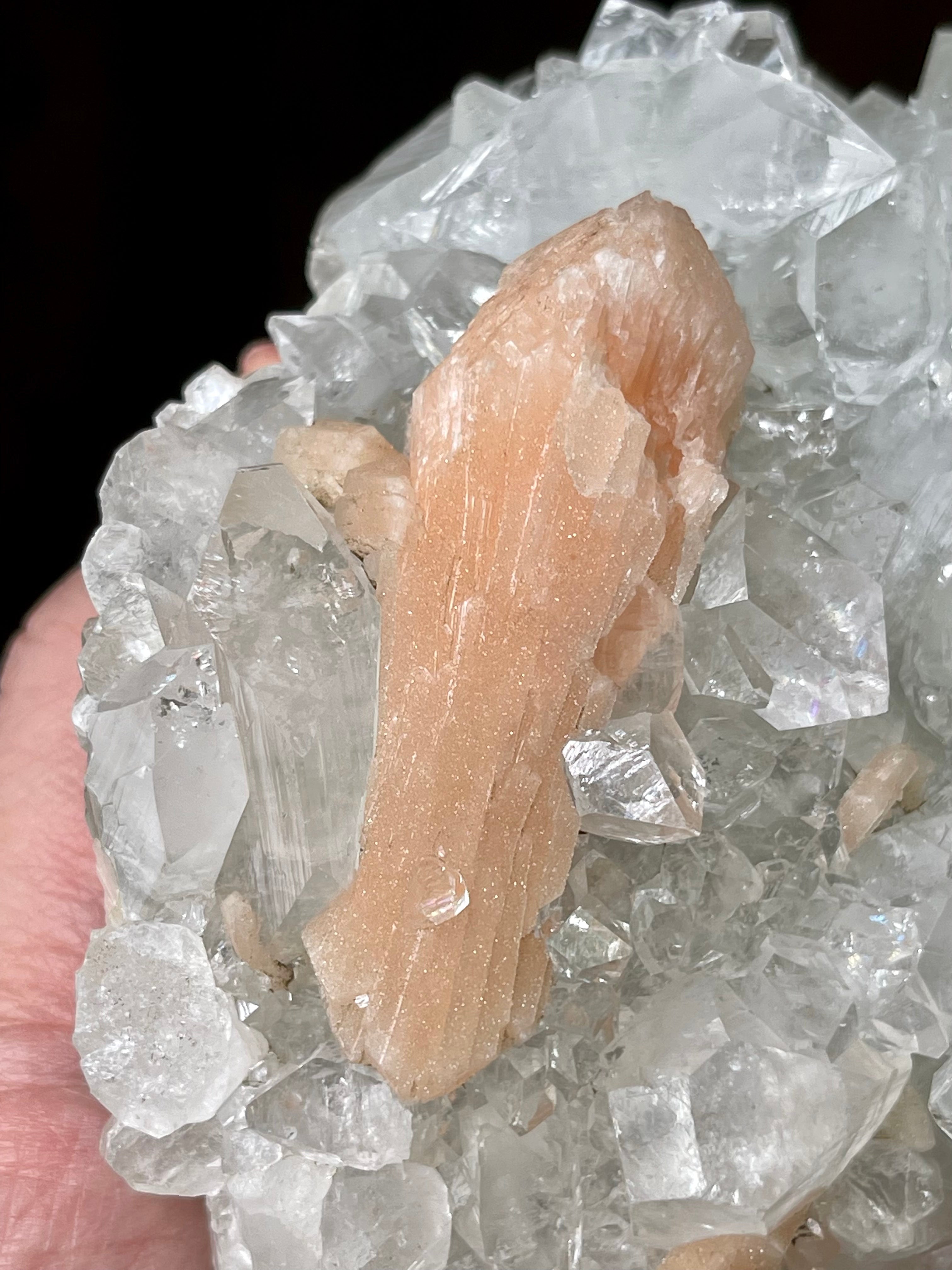 Apophyllite with Stillbite cluster from India. High grade Apophyllite 455gr.