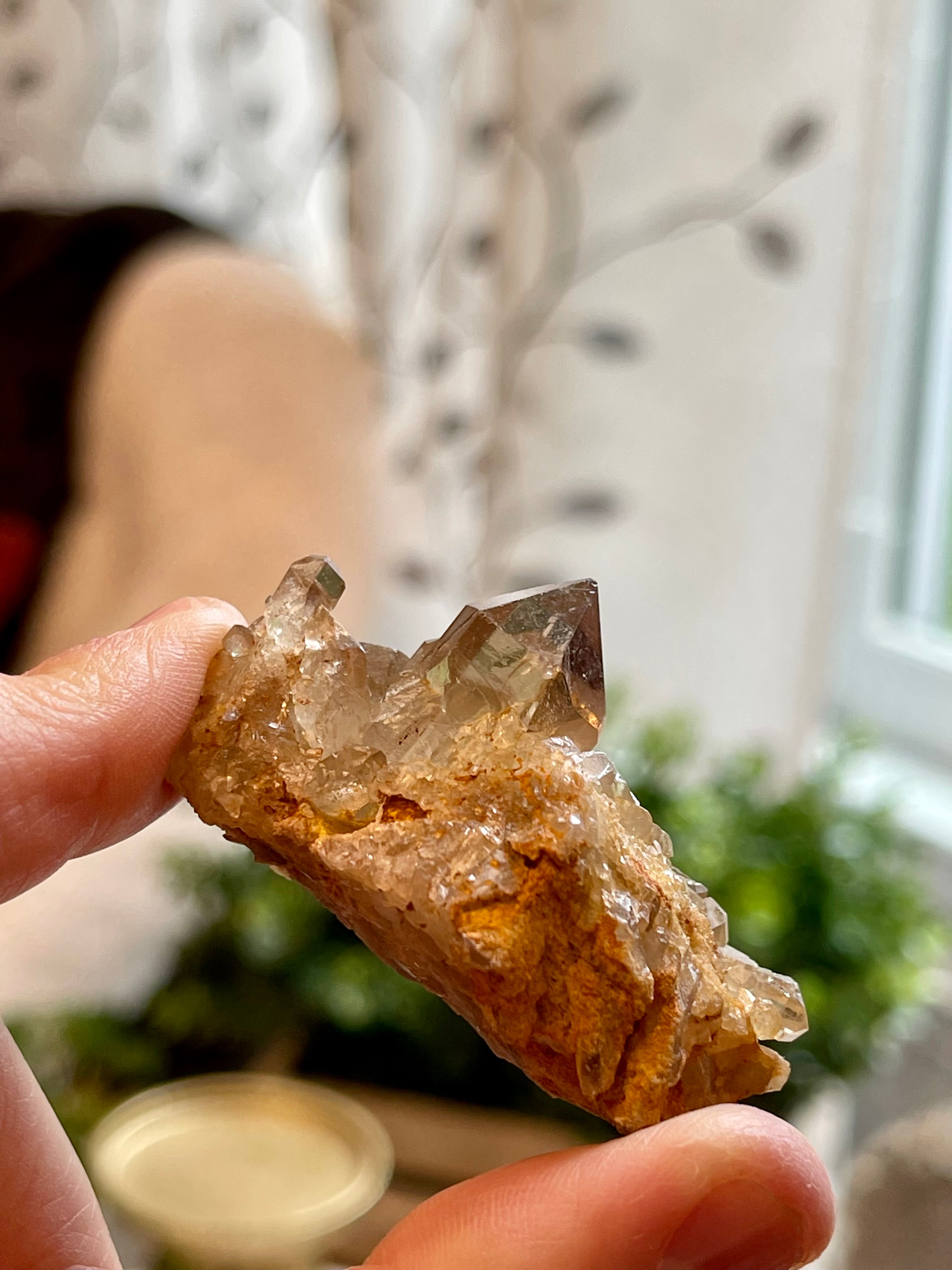 Darling Citrine cluster from Brazil. Genuine Citrine 36gr. Kundalini Citrine.